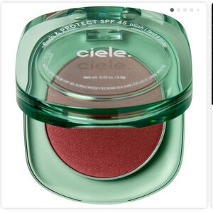 ciele
flush & PROTECT SPF 45+ powder blush